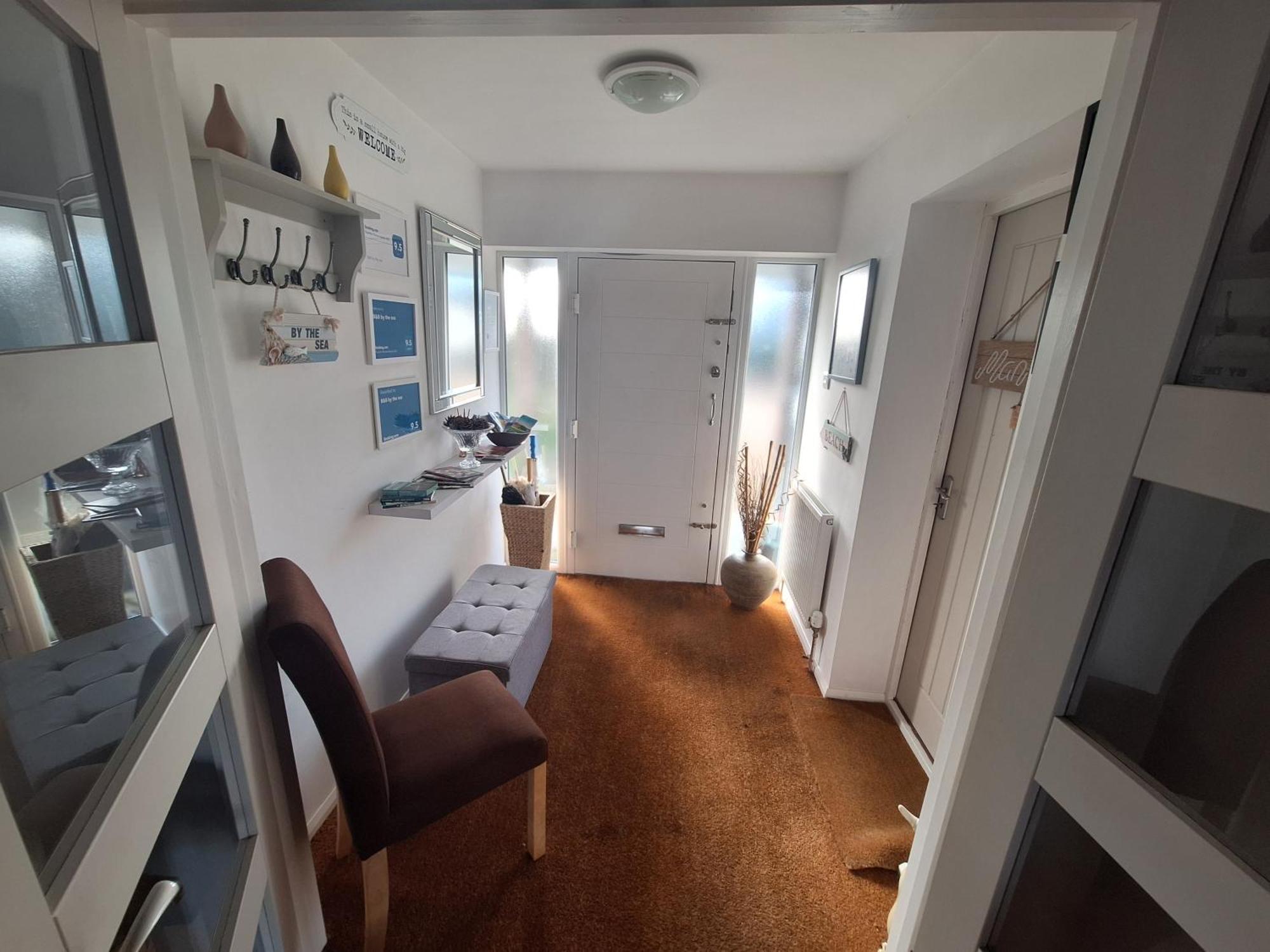 By The Sea, Home From Home Sleeps 6 Milford on Sea Exterior photo